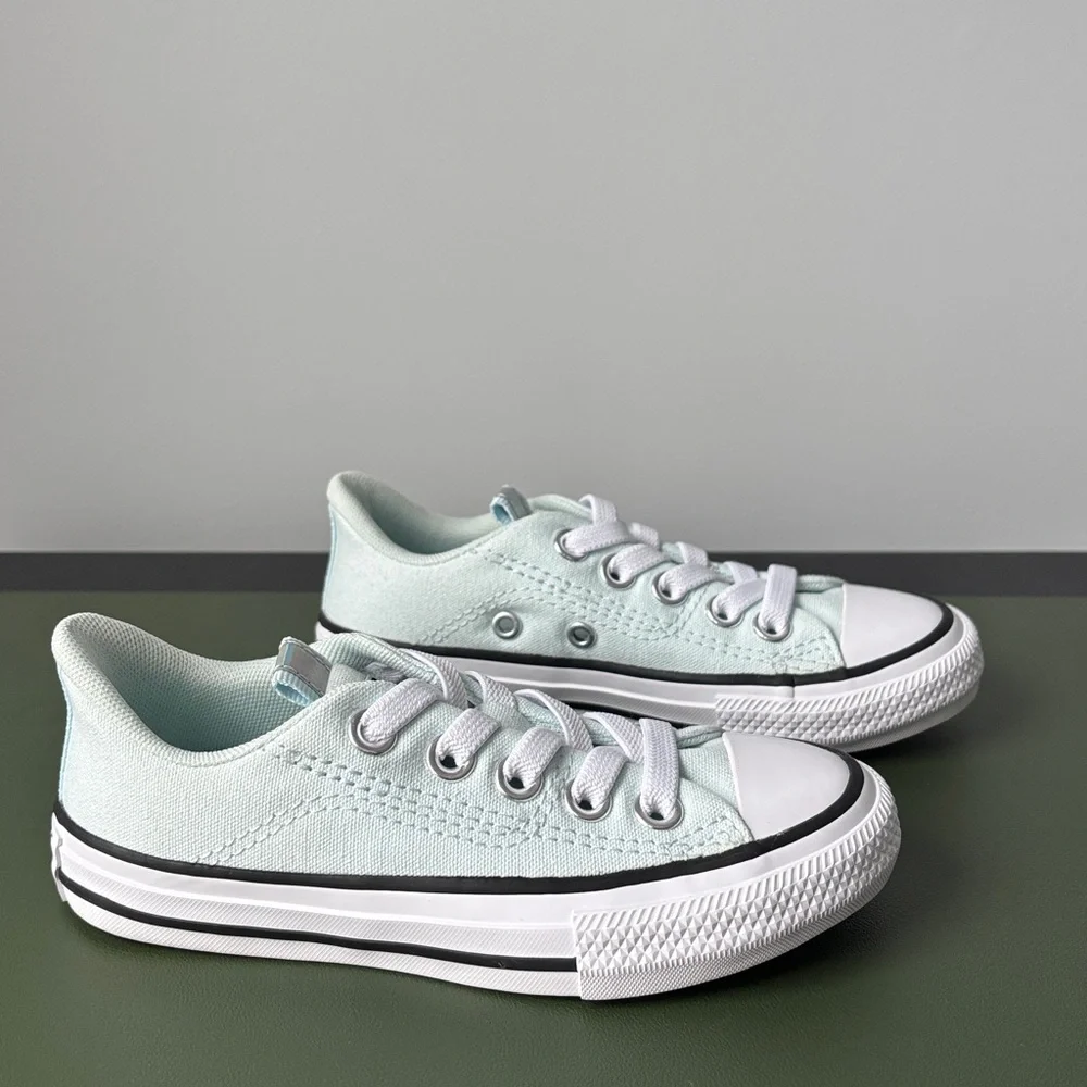 Converse CTAS Rave Ox Sneakers